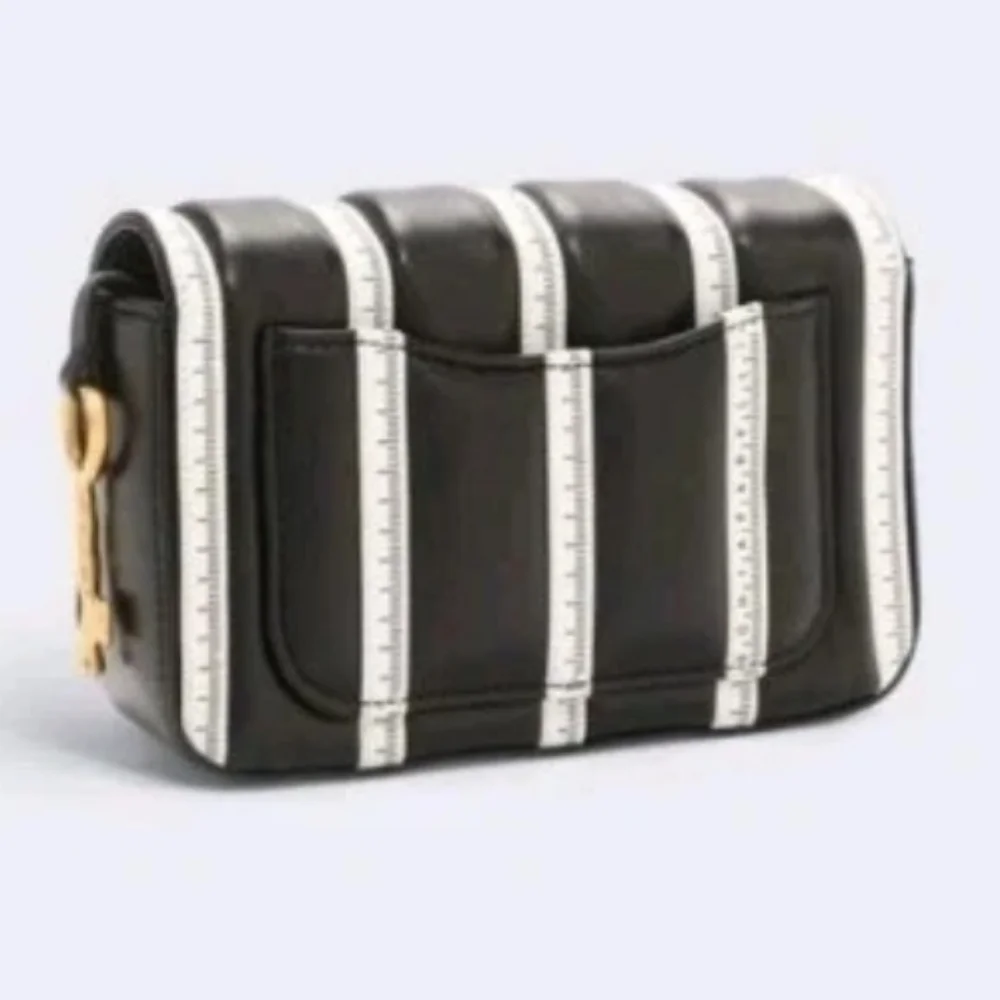 NWT Schiaparelli Black&White Tape Measure motiff Clutch/bag  With Key Charm - Picture 3 of 12